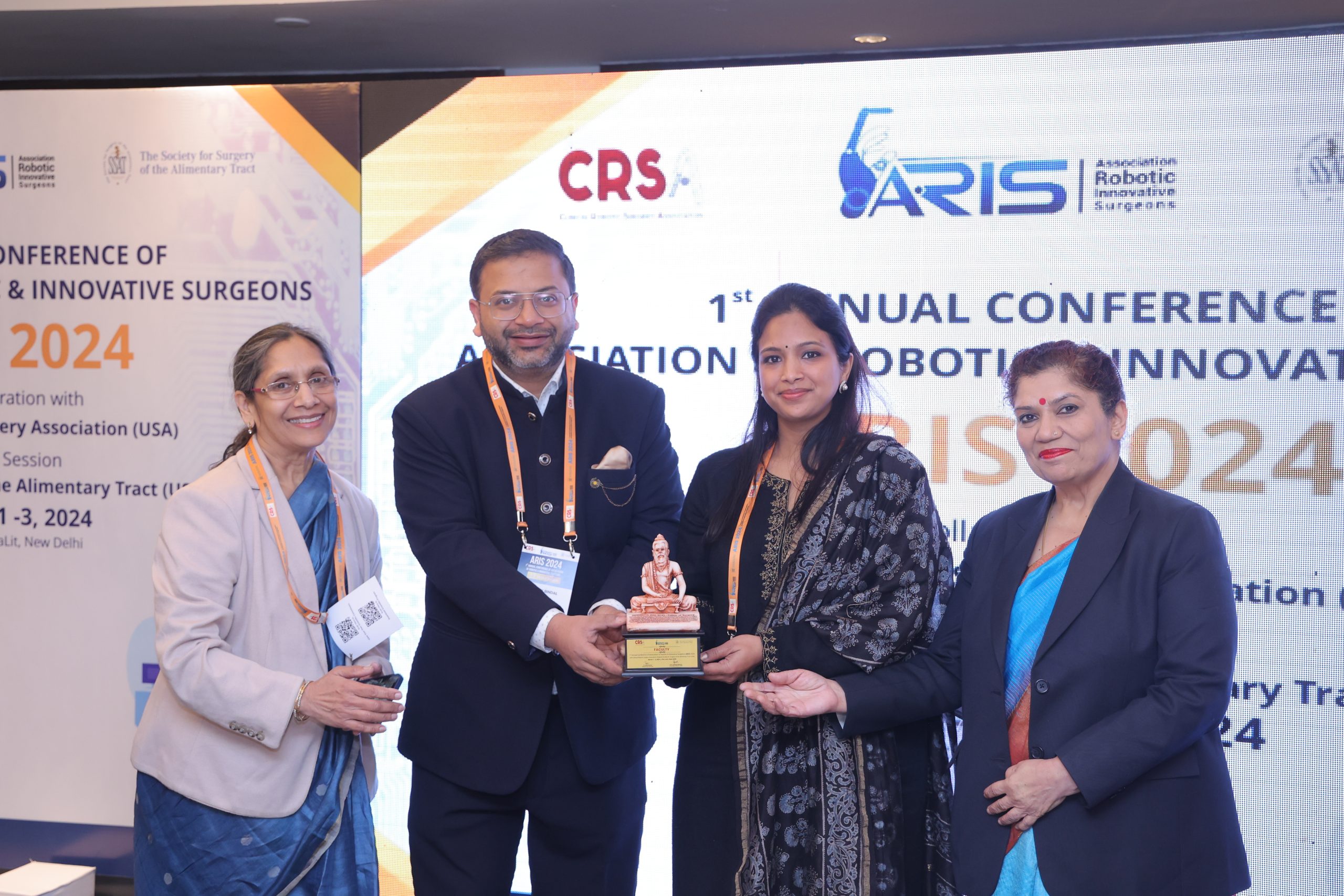 Read more about the article Expanding Access To Robotic Surgery In India: Clinical Robotic Surgery Association Advocates Surgeon Training